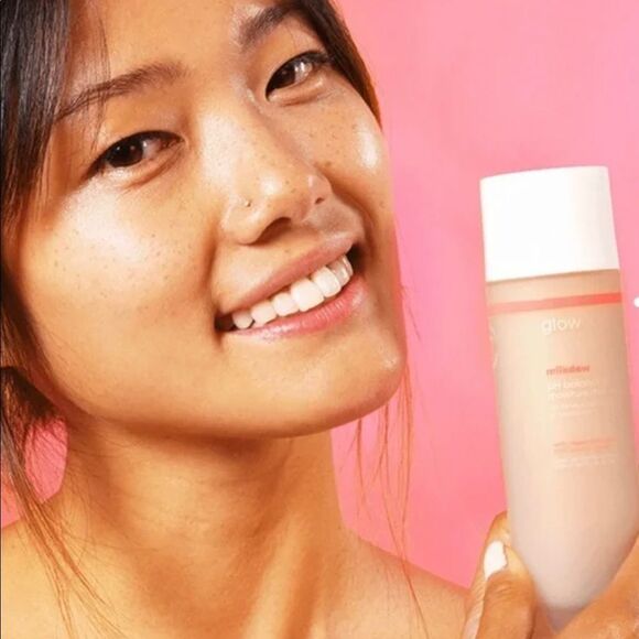 GlowOasis Milkdew Moisture Toner - Picture 5 of 11